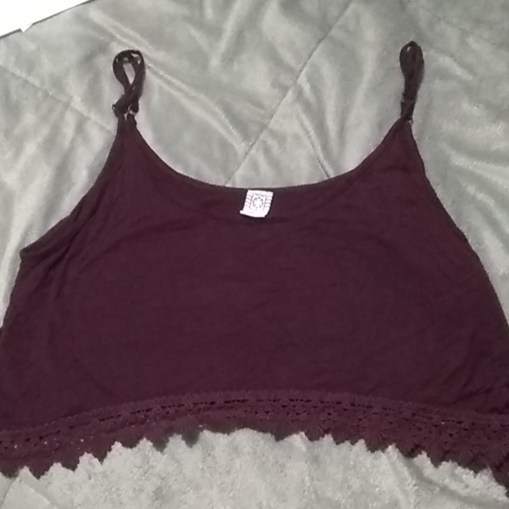 Beautiful purple/ Maroon color!